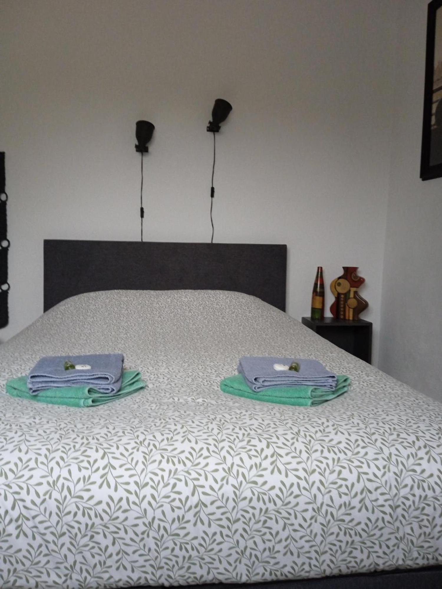 Finca El Gaudi, Casita Catharina L'Ampolla Bagian luar foto