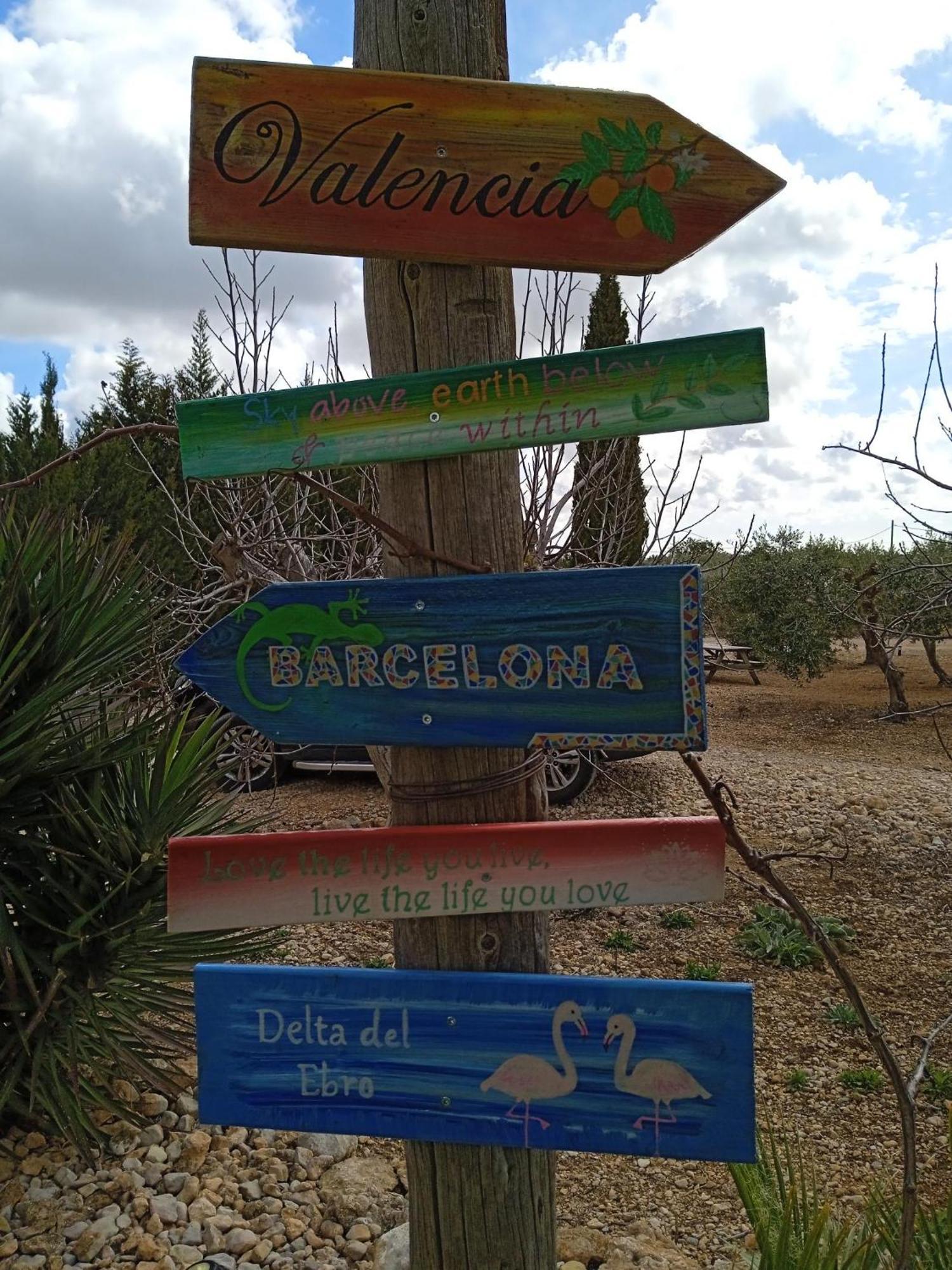 Finca El Gaudi, Casita Catharina L'Ampolla Bagian luar foto